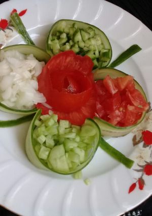 عکسی از دستور سالاد شیرازی