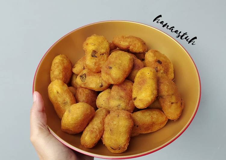 Cara Gampang Menyiapkan Combro isi Oncom yang Enak Banget