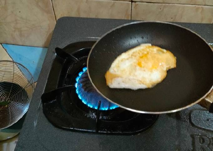 Telur ceplok teflon