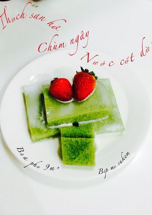 Hình của món Thạch san hô chùm ngây nước cốt dừa.