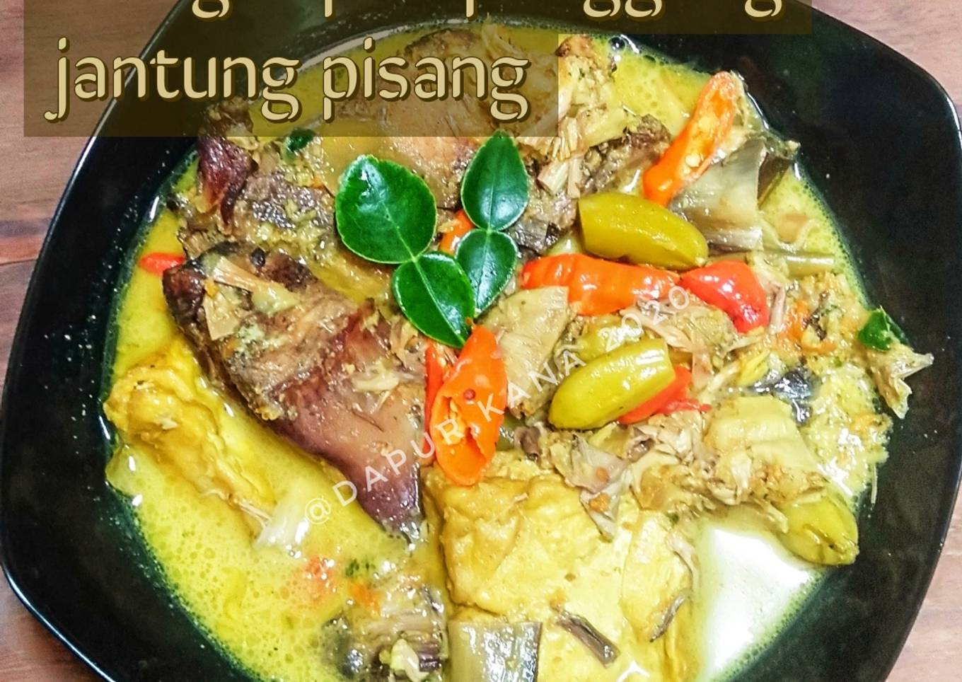 Mangut pari asap jantung pisang