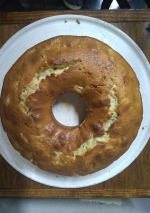 Una foto de Bizcochuelo de limón y trocitos de manzana