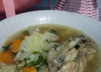 Masakan Populer Sup tulangan ayam Gurih Mantul