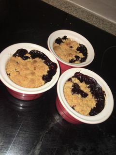 Une photo de Crumble aux myrtilles 🫐