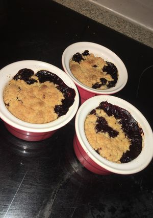 Une photo de Crumble aux myrtilles 🫐