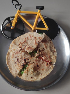 A picture of Chapati Sandwich.
