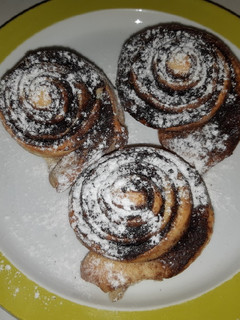 Fahéjas/kakaós csiga recept fotója