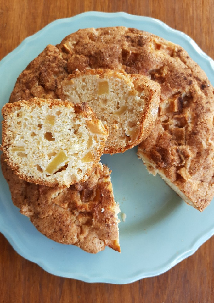 Una foto de Budín húmedo de manzana 🍎