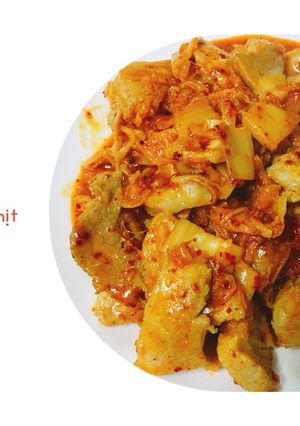 Hình của món Kim chi xào thịt.