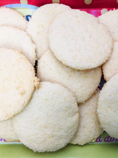 Una foto de Galletitas de coco con aceite