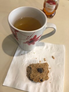 Una foto de Infusión de flor de manzanilla-menta-cúrcuma