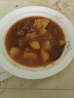 Una foto de Estofado de lengua de ternera