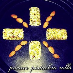 A picture of Thandai paneer roll.