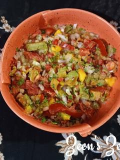 A picture of 5 minutes Avocado and Mango Salsa.