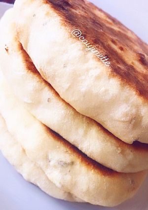 Une photo de Cheese naan à La Vache qui rit 🇮🇳🧀