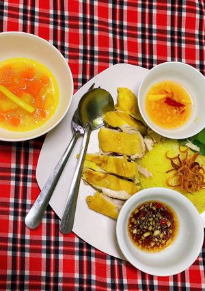 Hình của món Cơm Gà Hải Nam.