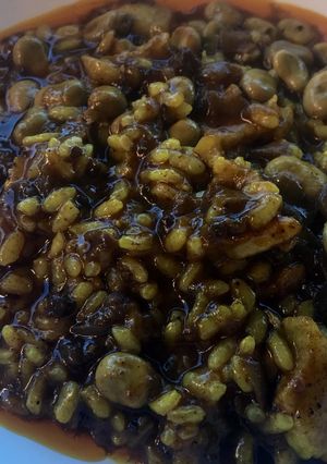Una foto de Arroz meloso de panceta, morcilla y habitas