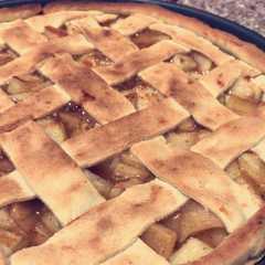 فطيرة التفاح 🥧 Apple Pie-レシピのメイン写真