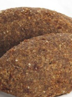 Una foto de Kibbe bola "frito"