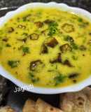 Bhindi Kadhi (Gujarati Bhinda ni Kadhi)