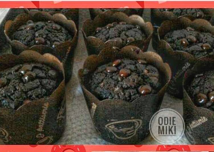 Chocolate Custard Muffin