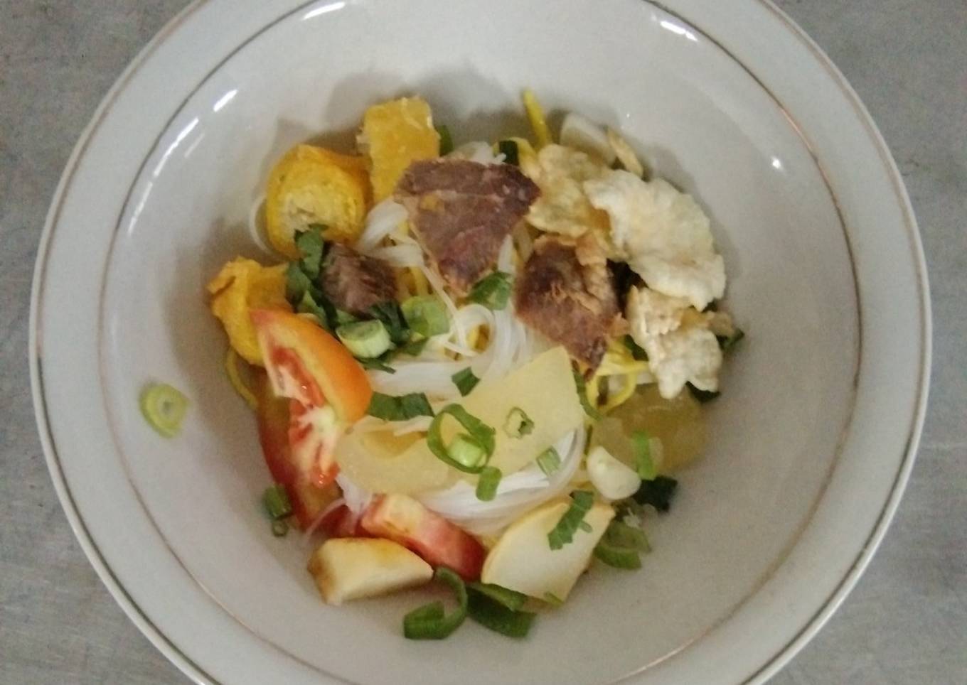 Soto mie bogor lengkap