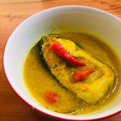 A picture of Patin kuah kuning.