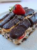 Delícia de Palitos de Champanhe com Chocolate e Creme Pasteleiro