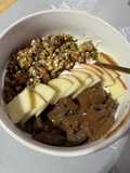 Yogurt natural casero en yogurtera