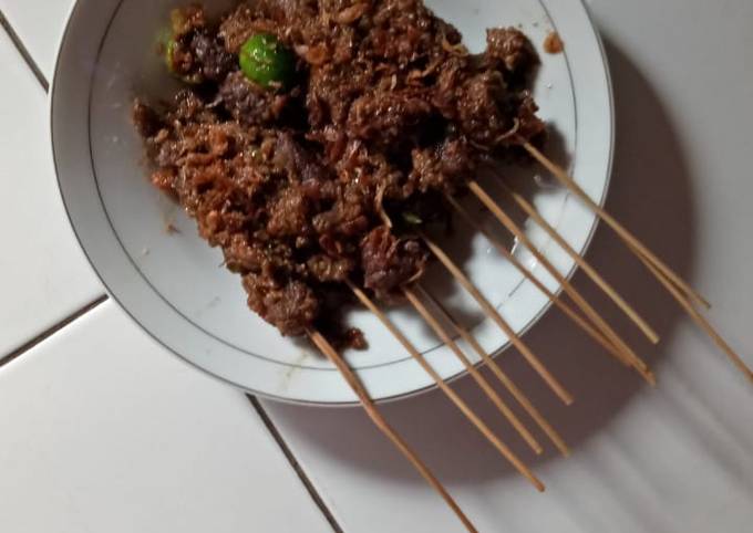 Yuk intip, Bagaimana cara membuat Sate sapi bumbu kacang hidangan Idul Fitri dijamin sempurna