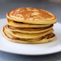 A picture of Fluffy Ricotta & Lemon Pancakes.