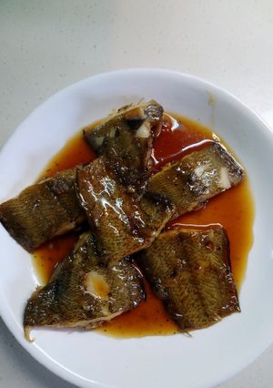 Hình của món Cá lưỡi trâu kho caramen.