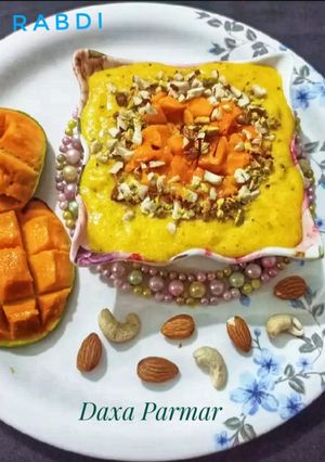 A picture of Instant Mango Rabdi.