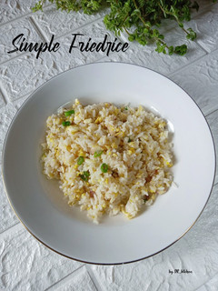 Foto resep Simple Friedrice / Nasi Goreng Simple