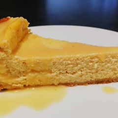 A picture of Salted Caramel Baked Cheesecake.