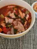 Mariscada en olla de barro