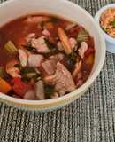 Mariscada en olla de barro