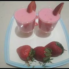 A picture of Strawberry flavoured MishtiDoi.