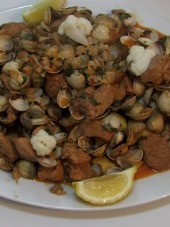 Foto de Carne de Porco à Alentejana