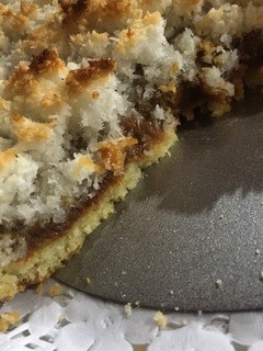 Una foto de Tarta de coco y dulce de leche ❤️