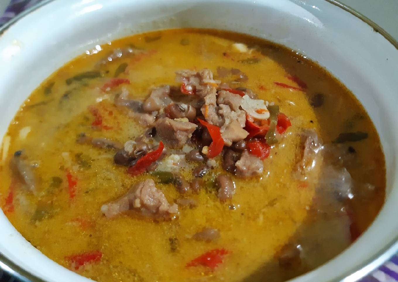 Sayur kacang tholo daging sapi pedas