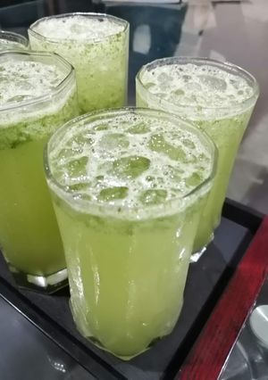 A picture of Mint lemonade.