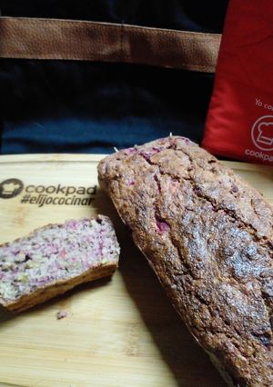 Una foto de Budín de frambuesas y nueces