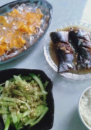 Hình của món Cơm nhà nấu tráng miệng đu đủ ướp lạnh.