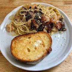 A picture of Lemon Shrimp and Bacon Pasta.