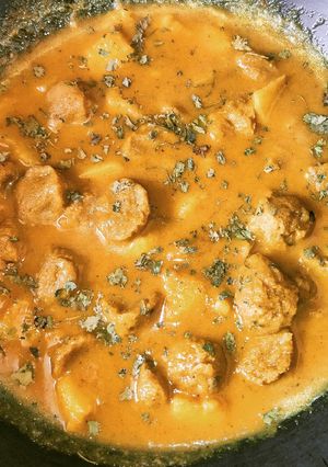 A picture of Soyabean Curry.