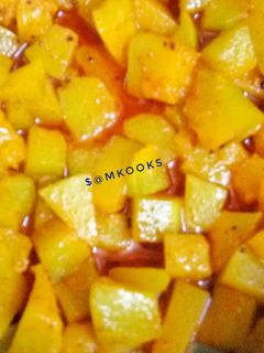 लाल भोपळा / काशी फळ भाजी (lal bhopla bhaji recipe in marathi) रेसिपी चे मुख्य फोटो