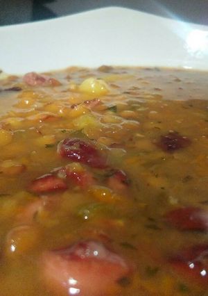 Una foto de Sopa de lentejas