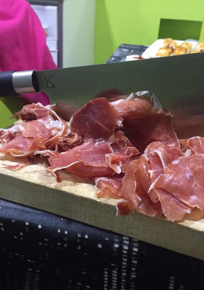 Una foto de Jamón serrano para halloween 🎃