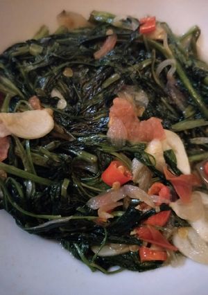 Foto resep Tumis kangkung bumbu iris tanpa terasi